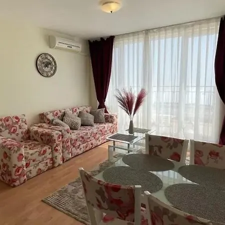 Sea Club & Grand Apartment Sveti Vlas