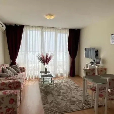 Apartment Sea Club & Grand Sveti Vlas