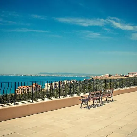 Sea Club & Grand Lejlighed *