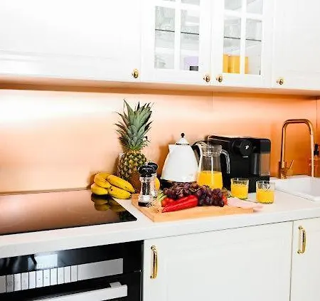 Sea Club & Grand * سفيتي فلاس