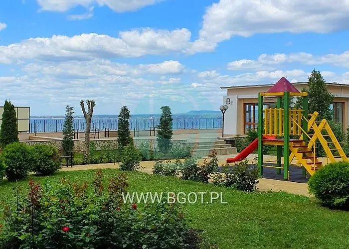 Sea Club & Grand Apartmán