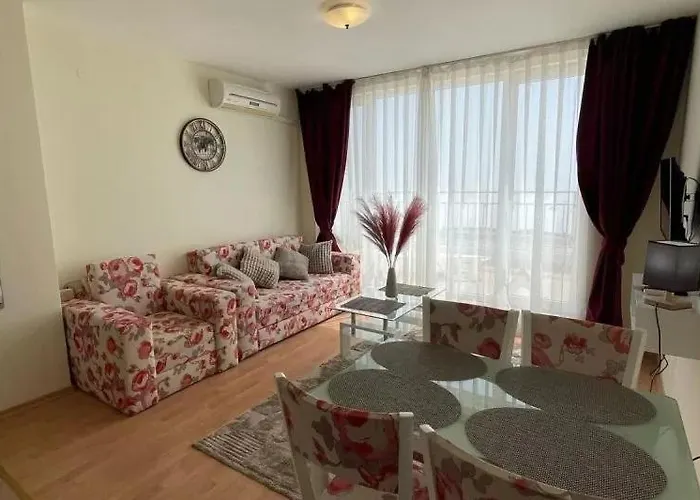 Sea Club & Grand Apartmán Sveti Vlas