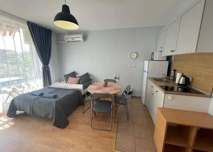 Sea Club & Grand Apartmán Sveti Vlas